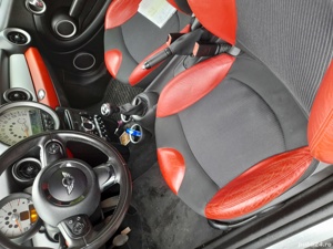 Mini cooper ,1.6 benzina an 2011 - imagine 2