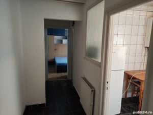 Închiriez apartament în centru - imagine 2