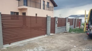 Porti si garduri metalice  tip jaluzea - probabil cele mai frumoase garduri ! - imagine 9