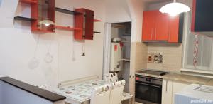 Apartament de închiriat cu 3 camere decomandat 320 euro  - imagine 6