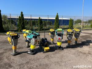 Inchiriez mai compactor - imagine 4