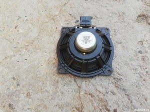 boxa difuzor usa fata partea superioara vw golf 5 - imagine 2