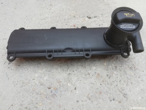 capac culbutori vw golf 5 1.6 benzina