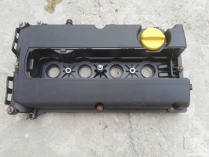 capac culbutori opel astra h 1.6 benzina 116 CP