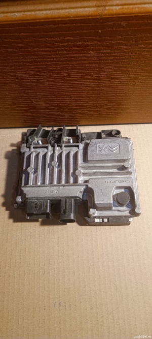 Calculator Baterie Modul start stop Citroen Peugeot 9810858280 28447924 - imagine 3