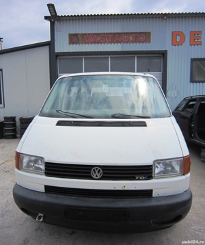 Dezmembram VW Transporter IV 2.5TDI cod motor AJT 88CP an 1998-2003 - imagine 2