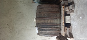 Butoaie de vin diferite  și Damigene de sticlă și fibră de sticlă  - imagine 3