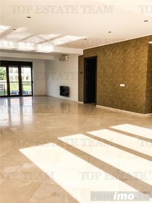 Apartament 4 camere, 2 balcoane Sisesti