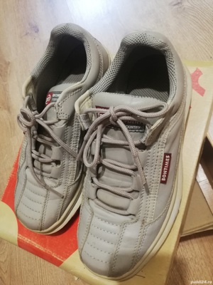 Adidasi din piele Bontimes