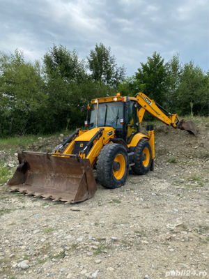 Închiriem buldoexcavator 