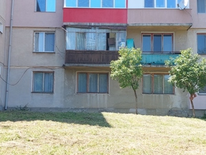 Apartament 3 camere de vanzare - imagine 2