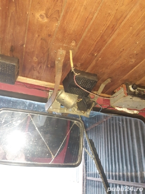 Vând tractor u445 an 1993 - imagine 2