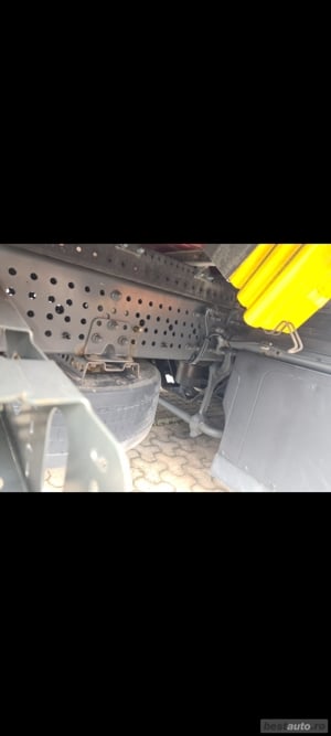 Vand schimb Mercedes-Benz 2015 Euro 6 Prelata  - imagine 4 Vand schimb Mercedes-Benz 2015 Euro 6 Prelata  - imagine 4