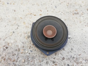 boxa difuzor usa spate opel astra h