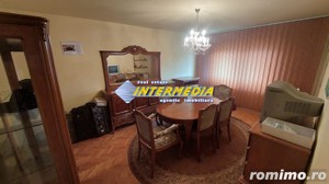 Apartament cu 3 camere de vanzare in zona Tolstoi, etaj intermediar,  Alba Iulia - imagine 3