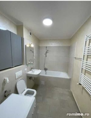 apartament cu 3 camere in zona Soarelui, - imagine 3