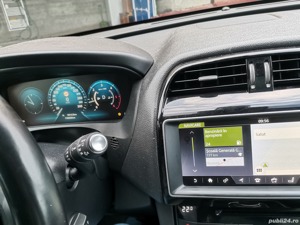 Jaguar F Pace  - imagine 7