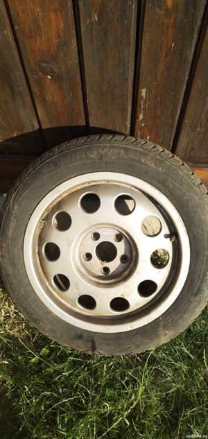 Set 4 cauciucuri 165/65 R 15 (cu jante) - imagine 4