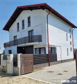 Vila cu 3 apartamente, 280mp Utili si 400mp Teren - Otopeni, Odaile - imagine 2