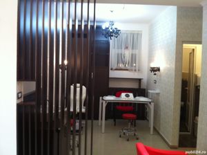 Inchiriez 2 posturi de lucru COAFOR, un post de lucru COSMETICA si un post de lucru MANI- PEDI. - imagine 3