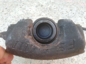 etrier fata stanga dreapta vw golf 5 - imagine 3