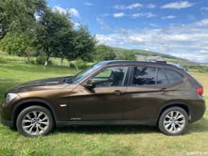 BMW X1  xDrive18d - imagine 2