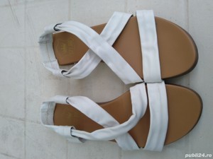 Sandale fete, marimea 36