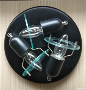 PLAFONIERĂ cu 3 becuri. Pentru birou 