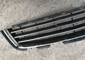 Grila din bara Opel Astra H facelift 200 lei  - imagine 4