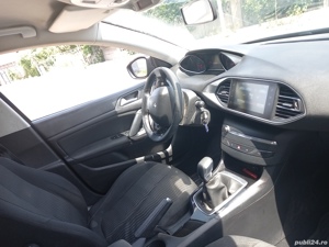 vand Peugeot 308 din 2015 - imagine 7