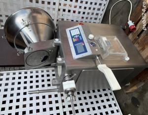 Sprit de Carnati cu Vacuum, Masina de umplut cu Vacuum Marca FREY Konti E80, SH Reconditionata - imagine 4