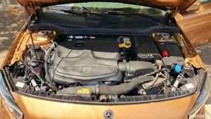 SUV Mercedes GLA 200 facelift, IMPECABIL, benzina, 50.000 km, UNIC PROPRIETAR - imagine 7