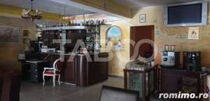 Pensiune 23 camere 19 bai 2100 mpu restaurant terasa curte Alba Iulia - imagine 3