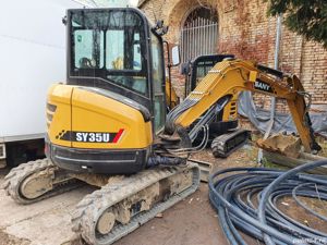 Angajam operator utilaje miniexcavator buldoexcavator bobcat - imagine 3