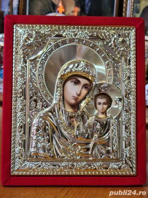 Icoana Catifea Rosie,Grena,Albastra Relief 3 D