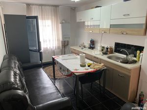 Apartament de vanzare in zona centrala a municipiului Targu Jiu - imagine 2