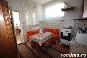 VILA  P+E+M, ideala pentru doua familii, zona Ionascu - imagine 4