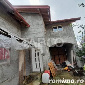 Casa de vanzare individuala 500 mp teren Sibiu zona Gusterita - imagine 3