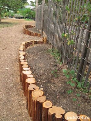 Alee pavata cu rondele de lemn, cărare, dale, felii, pavaj cu lemn rustic