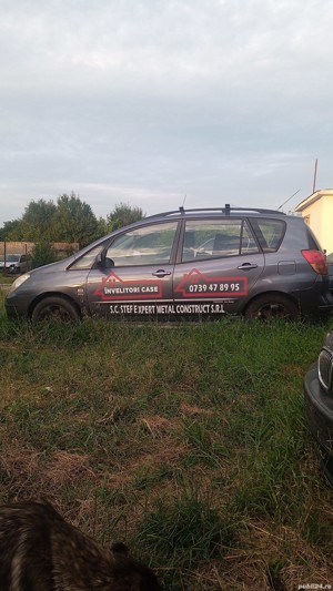 Dezmembrez Toyota Corolla Verso, 2.0 diesel 66 kw(90 cp) an 2002 - imagine 7