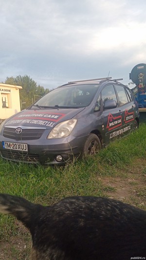 Dezmembrez Toyota Corolla Verso, 2.0 diesel 66 kw(90 cp) an 2002 - imagine 2