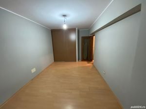 Vand apartament cu 4 camere micro 21 etaj 3 4 - imagine 3