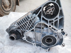 Cutie de transfer fata BMW F15 2018