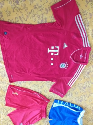 5 Tricou Fotbal:Griezmann T.Henry Bayern Arsenal Franta Liverpool