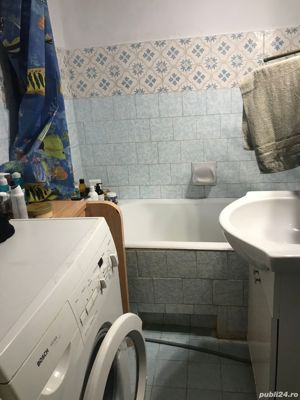 De vânzare direct de la proprietar apartament decomandat 2 camere zona Lipovei . - imagine 3