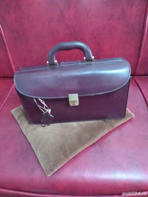 vind servieta vintage din piele maro