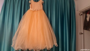 Vând rochiță tul model printesa - imagine 6