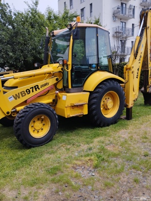 Vând buldoexcavator Komatsu wb 97 r2  - imagine 2