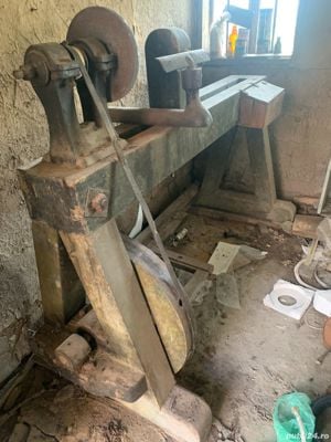 Vând strung pentru lemn de epoca - de colecție - imagine 2