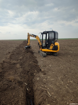 Săpături cu miniexcavator si transport cu basculantă 3,5tone - imagine 3